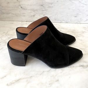 American Eagle Mules